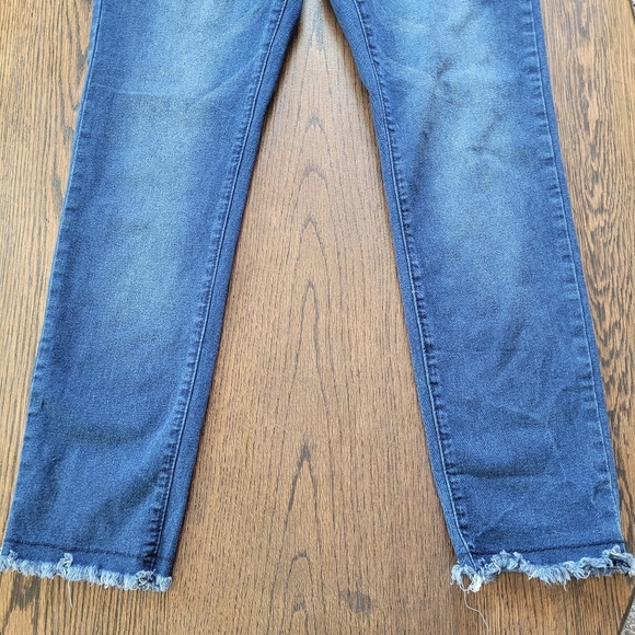 Jesse Jeans Mid-Rise Ankle Skinny Raw Hem Dark Wash Jeans Size Junior's 9 - Picture 3 of 11
